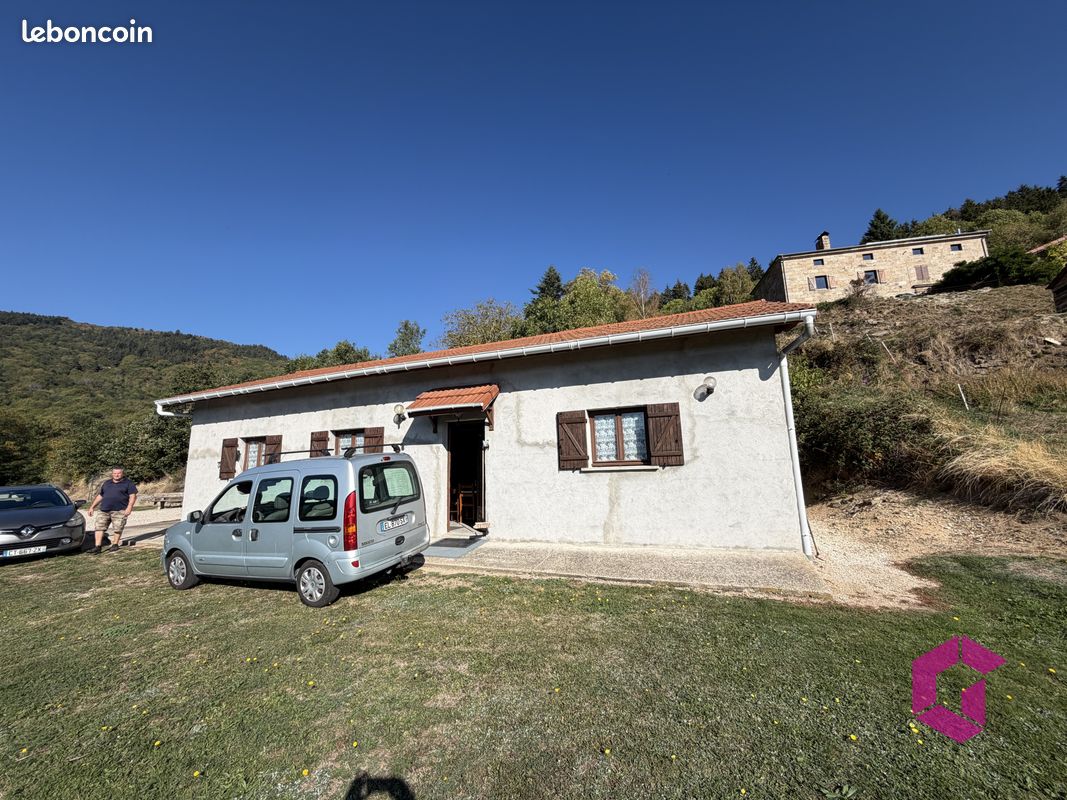 Maison 1 pièce 85 m² · à Saint-Sauveur-en-Rue · 85 m² · 63 500 €