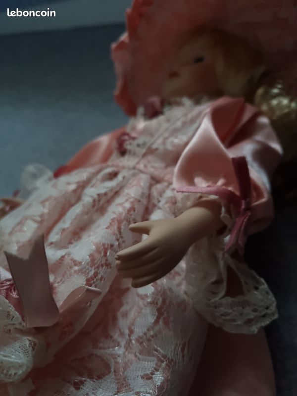 Robe longue en soie Perle et dentelle Sakura noire - Carine Gilson