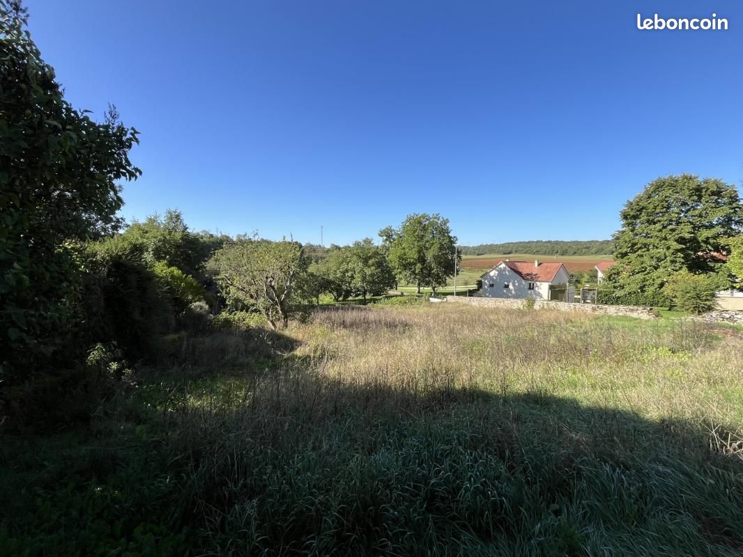 Terrain 911 m² Pasques · 108 150 €