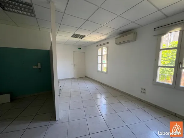 Annonce location Local commercial lambesc