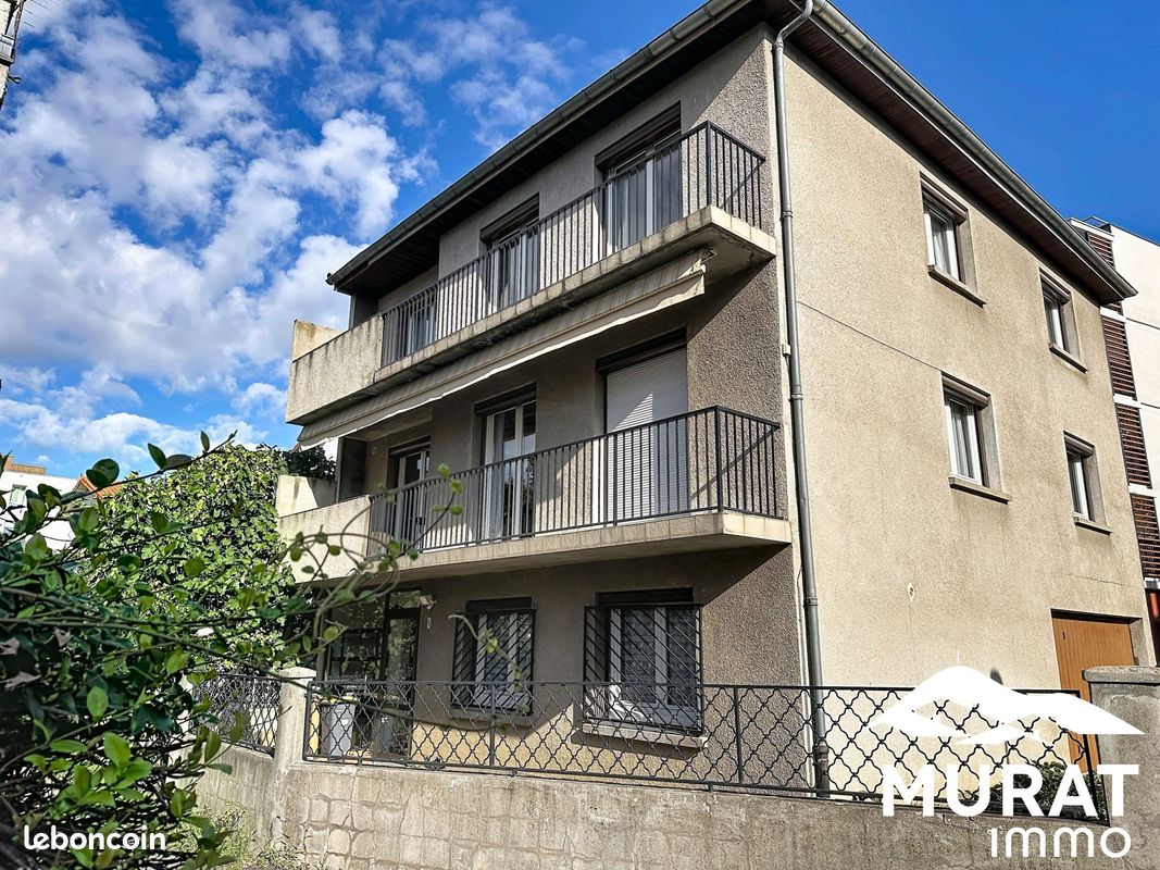 Maison 7 pièces 217 m² · à Chamalières · 217 m² · 447 200 €