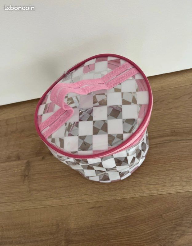 Trousse à maquillage (image 2)