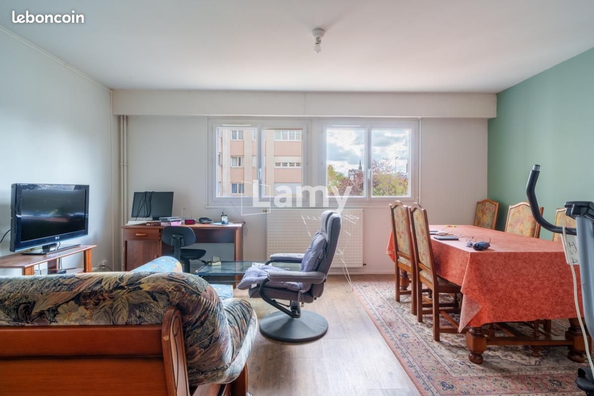Appartement 2 pièces 48 m² · à Limoges · 48 m² · 90 000 €