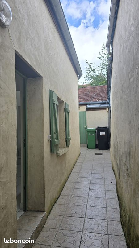 Appartement 1 pièce 15 m² · à Saint-Arnoult-en-Yvelines · 15 m² · 54 000 €