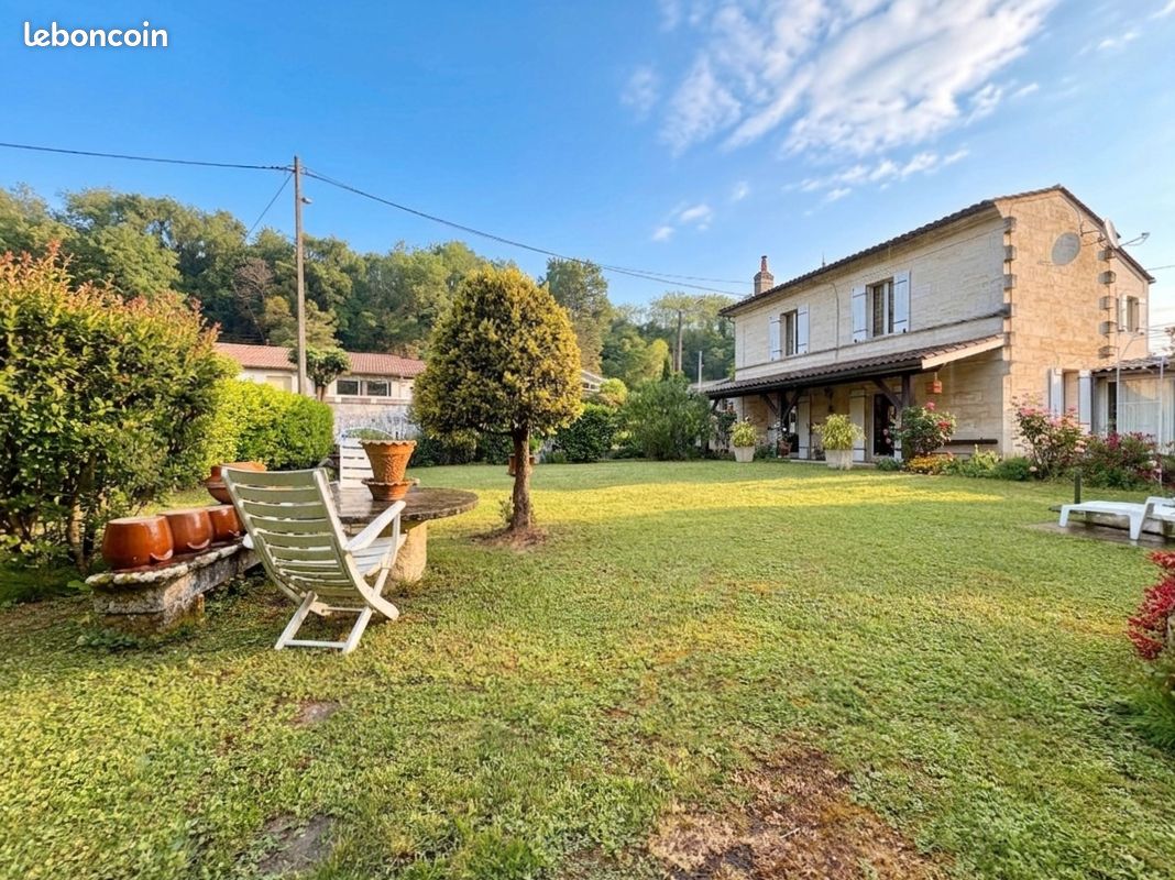 Maison 4 pièces 110 m² · à Quinsac · 110 m² · 238 000 €