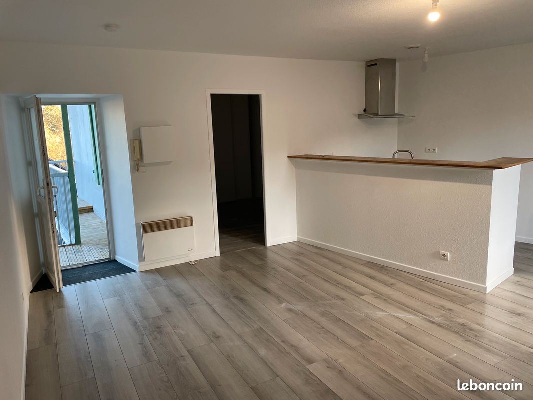 Appartement 3 pièces 50 m² · à Nay · 50 m² · 630 €