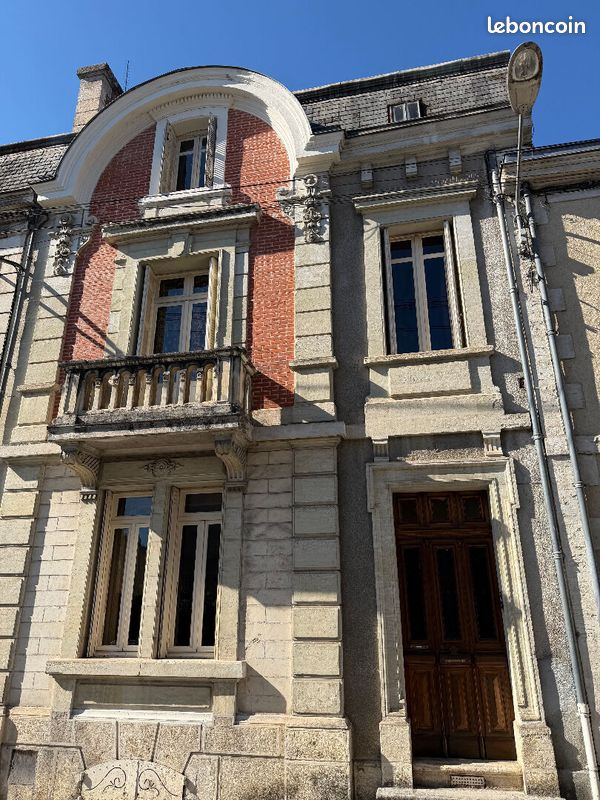 Maison 8 pièces 190 m² · à Périgueux · 190 m² · 299 000 €