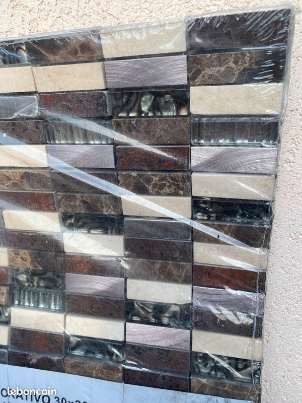 1 plaque mosaïque verre et travertin 30x30 (image 2)
