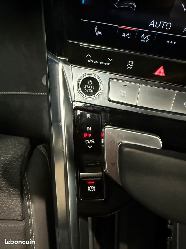 AUDI E-TRON 55 114KWH QUATTRO S LINE SIÈGES ÉLECTRIQUES CHAUFFANTS RÉGULATEUR ADAPTATIF CAMÉRa 360 (image 12)