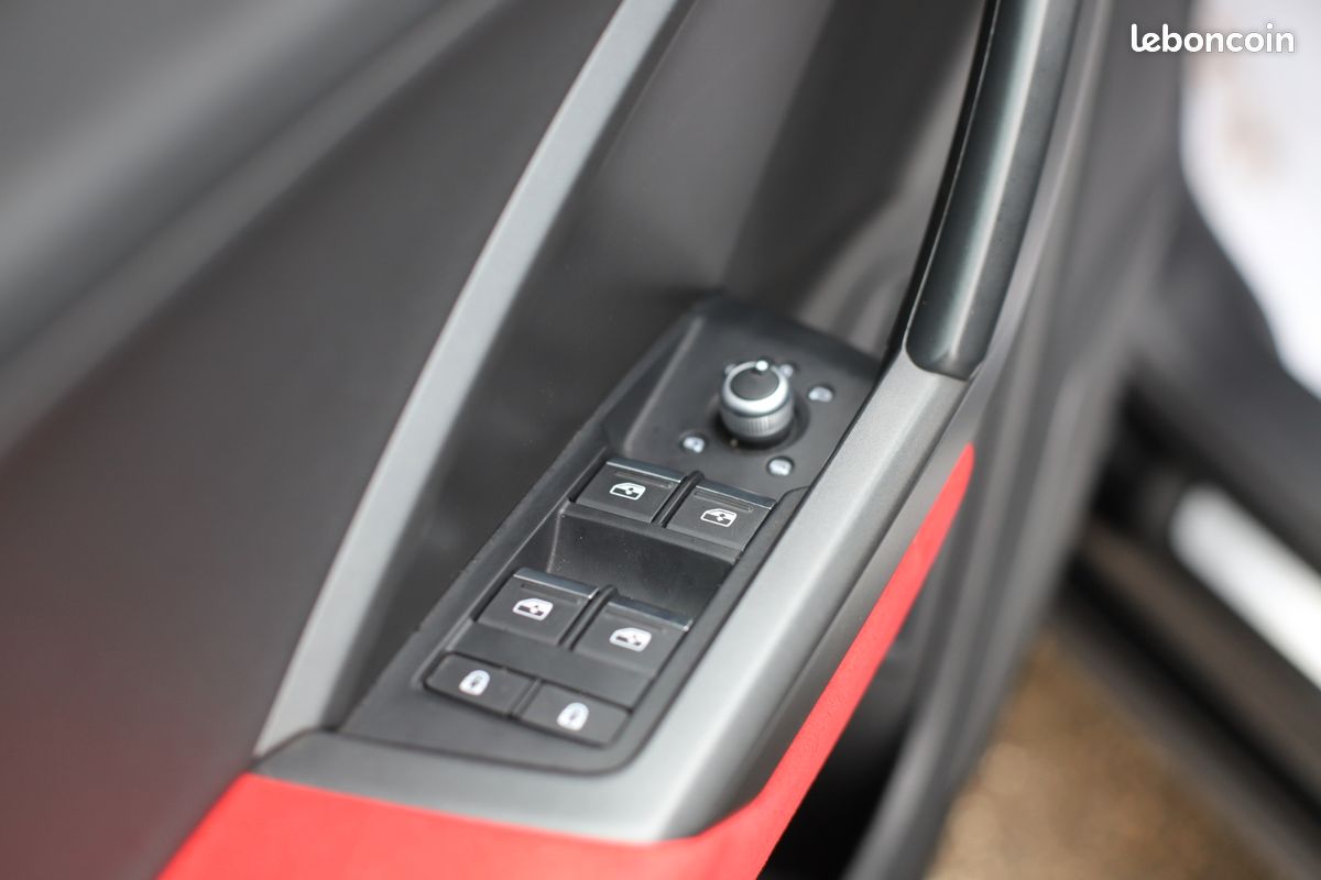 AUDI RS Q3 SPORTBACK 2.5 tfsi 400 ch s tronic 7 (image 33)