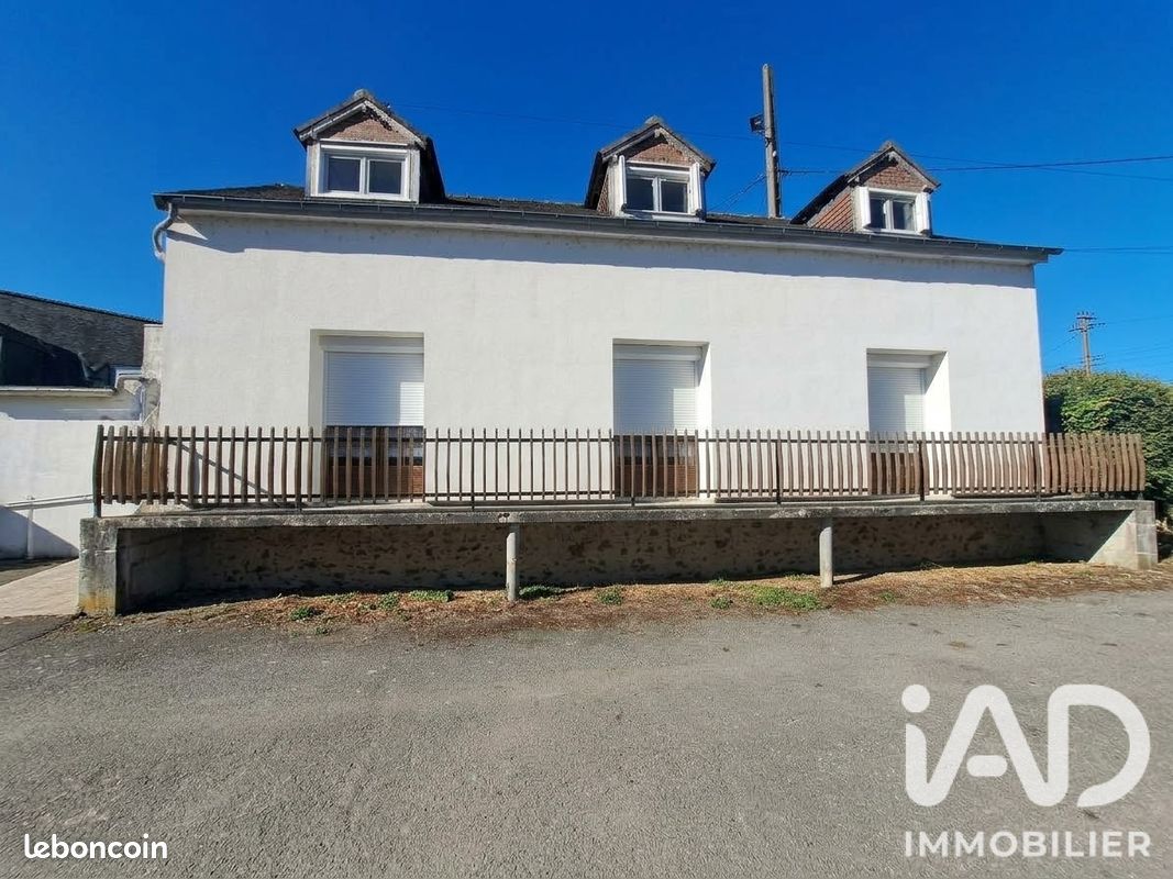 Maison 7 pièces 128 m² · à Nogent-le-Rotrou · 128 m² · 150 000 €