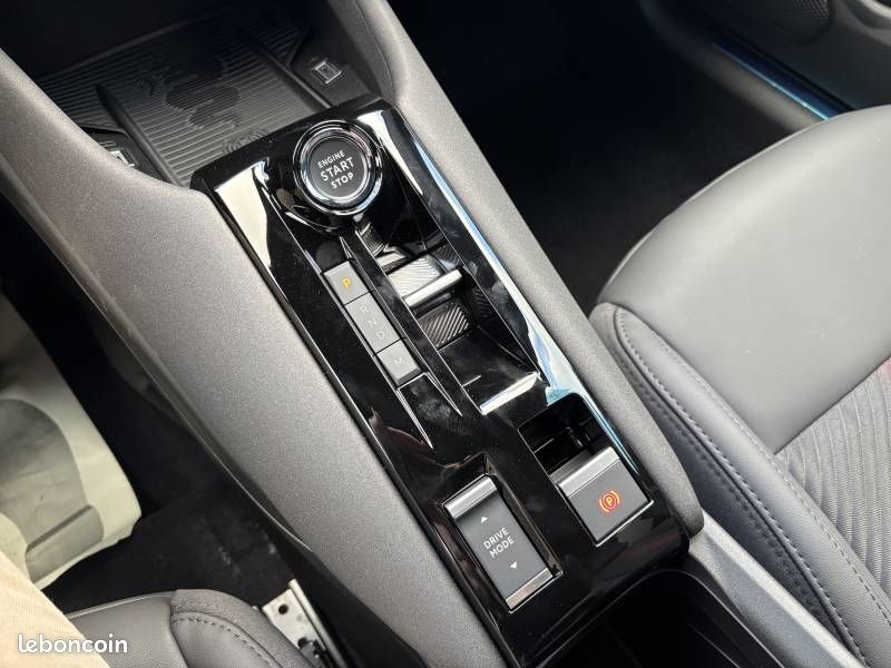 Alfa Romeo Junior 1.2 Ibrida 145 ch eDCT6 Speciale (image 16)