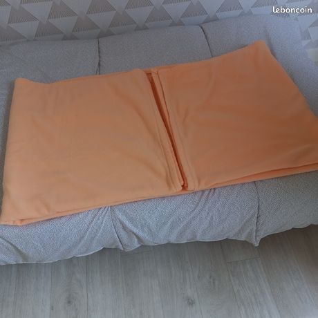 LINGE ANCIEN DESSUS De Lit Très Rare Rosace Fleurs Époque 1970 Style