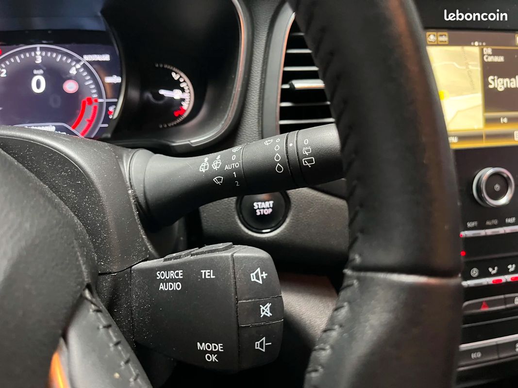 RENAULT MEGANE IV BERLINE Blue dCi 115 EDC - Business INTENS (image 20)