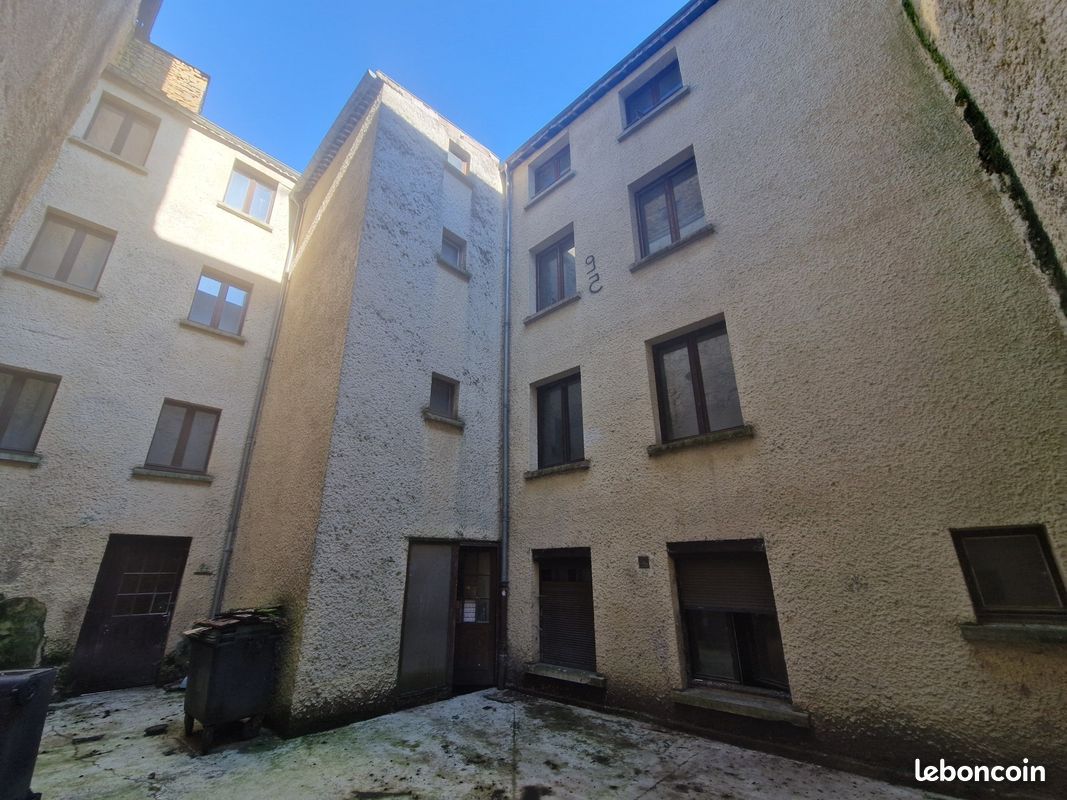 Immeuble 13 pièces 364 m² · à Sedan · 364 m² · 157 000 €
