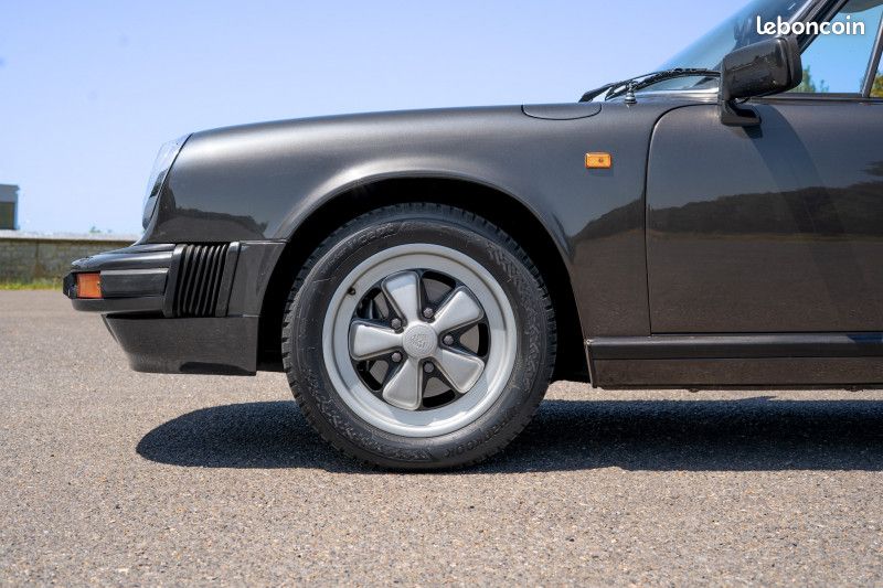 Porsche 911 3.0 SC TARGA 204 CH (image 10)