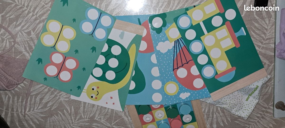 Jeu en bois couleurs (image 1)