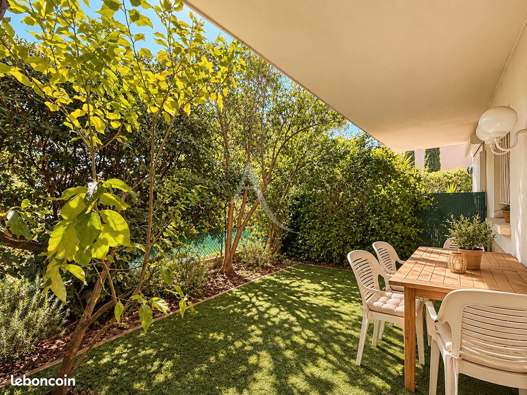 Appartement 4 pièces 96 m² · à Cannes · 96 m² · 350 000 €
