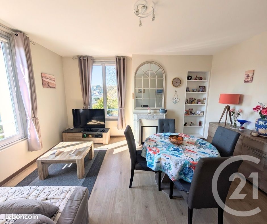 Appartement 2 pièces 43 m² · à Saint-Valery-en-Caux · 43 m² · 144 000 €
