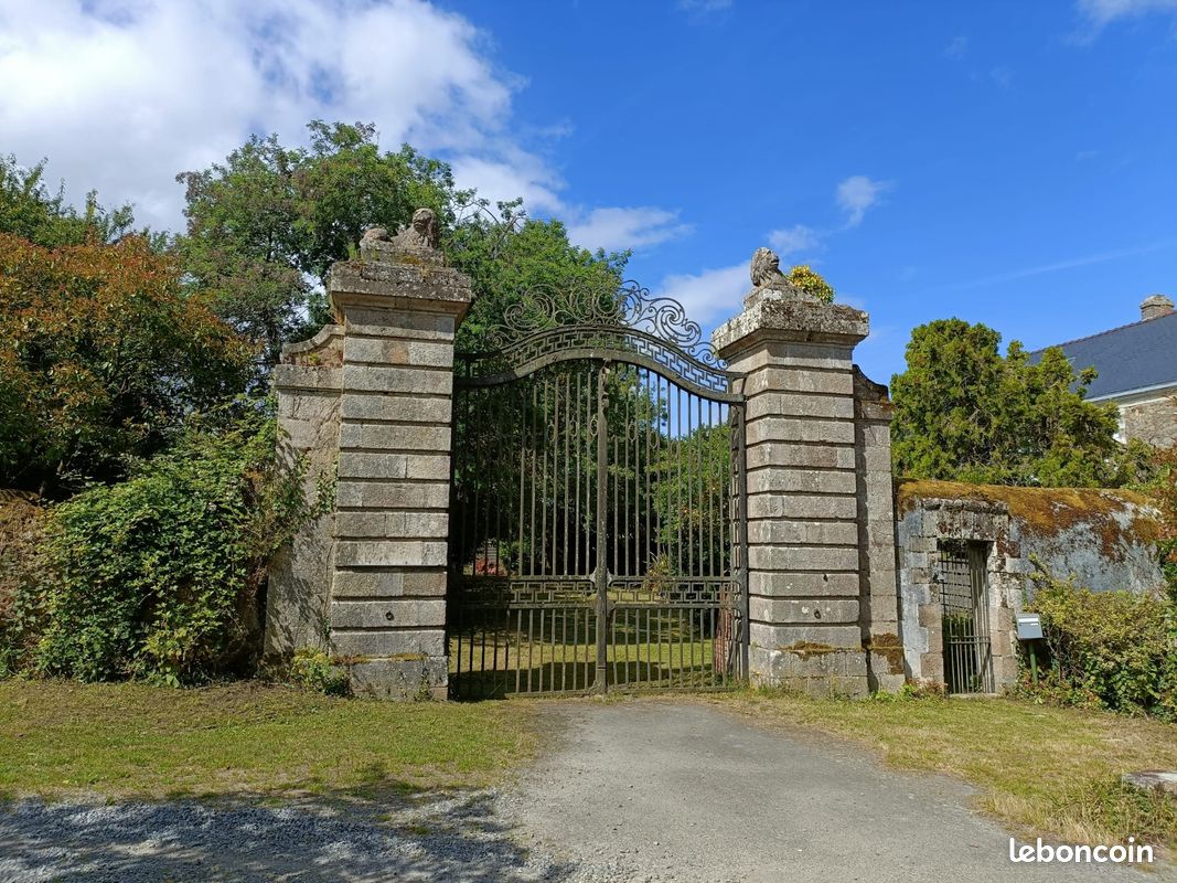 Maison 6 pièces 162 m² · à Saint-Philbert-de-Grand-Lieu · 162 m² · 419 900 €