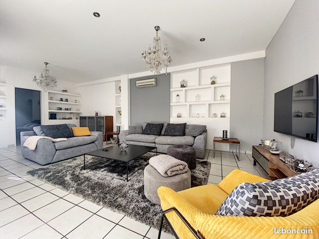Appartement 4 pièces 150 m² · à Ajaccio · 150 m² · 450 000 €