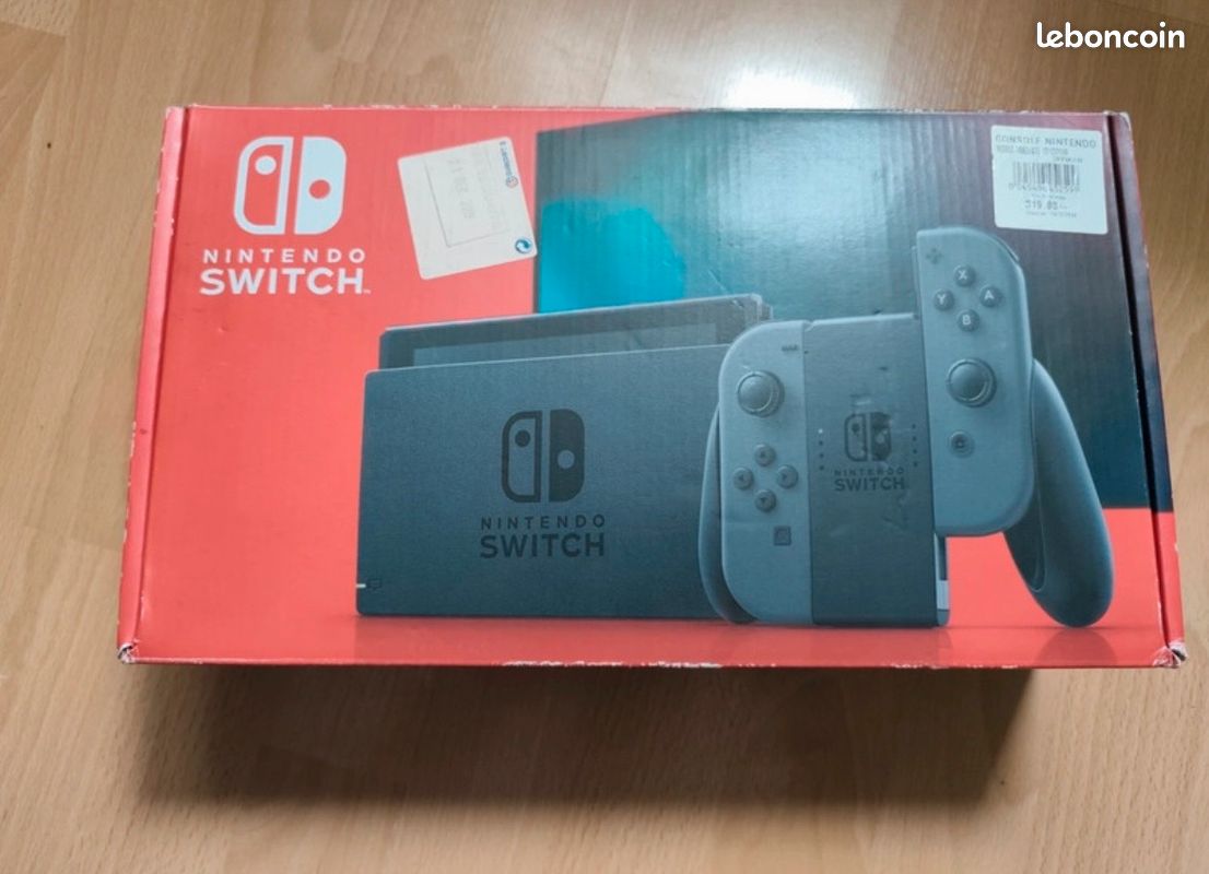 SWITCH BLACK Très bon état avec accessoires (image 1)
