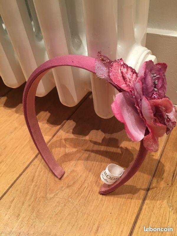 Serre-tête rose / violet avec des fleurs HARRODs (image 1)