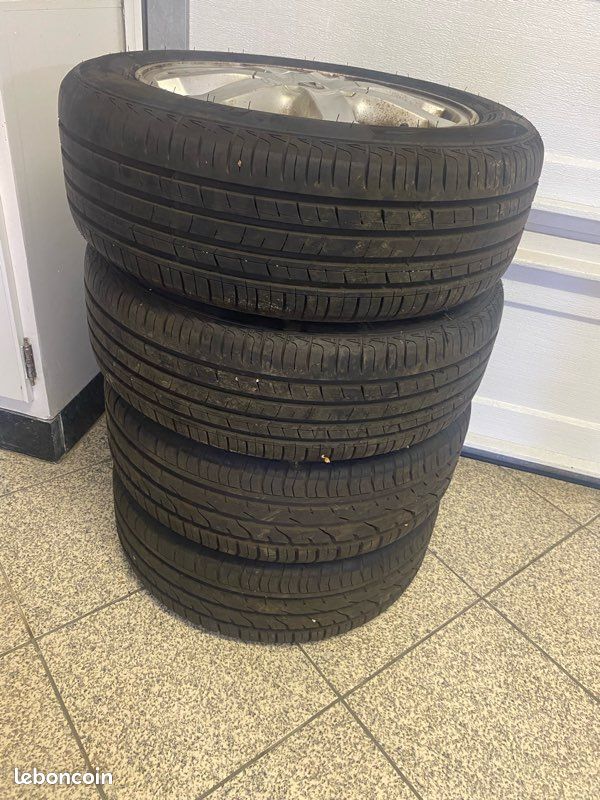 Jantes + pneus clio 3 (image 3)