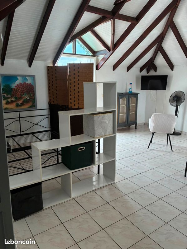Appartement 1 pièce 40 m² · à Sainte-Anne · 40 m² · 550 €/mois