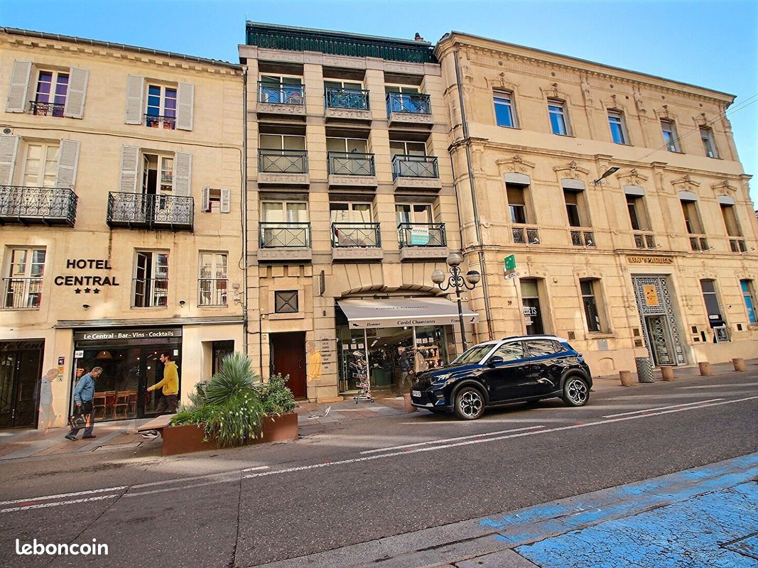 Appartement 4 pièces 102 m² · à Avignon · 102 m² · 1 300 €/mois