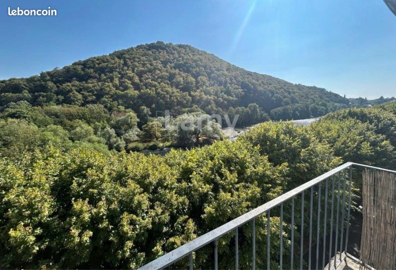 Appartement 2 pièces 37 m² · à Besançon · 37 m² · 740 €