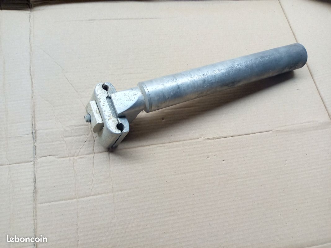 Tube de selle (image 1)