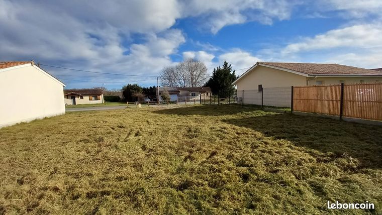 Beau terrain viabilisé 426 m2 dans lotissement neuf