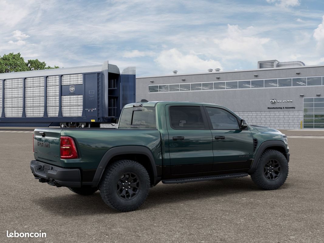 DODGE Ram RHO / 6 cylindres bi turbo hurricane / 2026 (image 3)