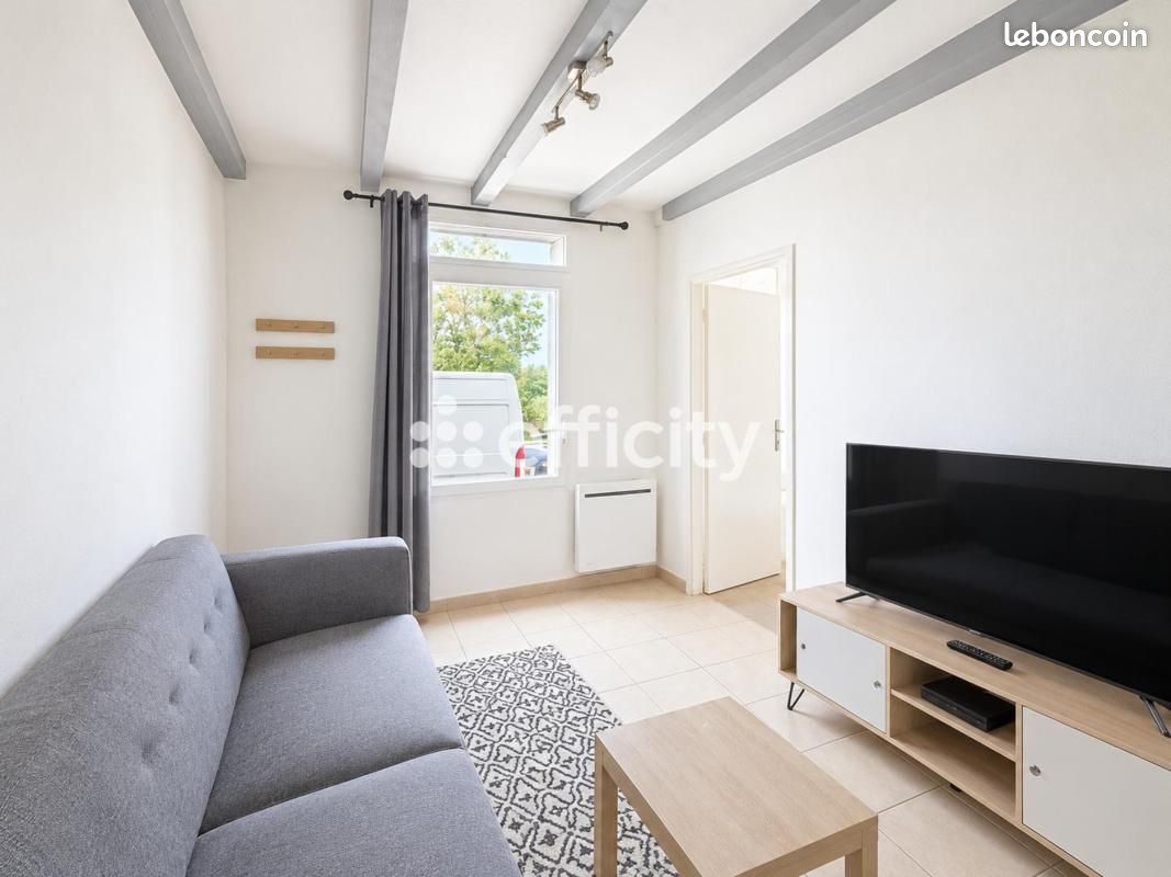 Appartement 2 pièces 28 m² · à Saintes · 28 m² · 81 500 €