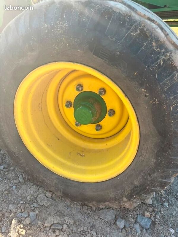 John Deere 582 (image 6)