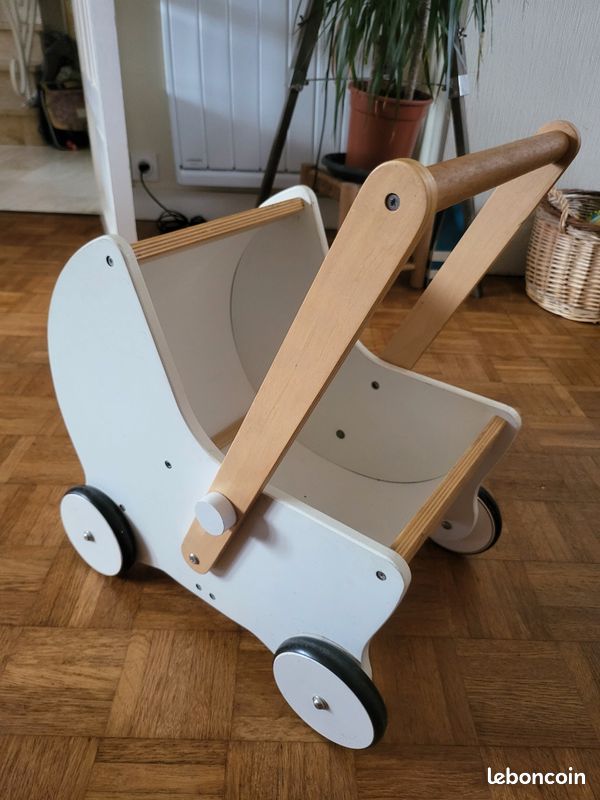 Landau de marche en bois (image 1)