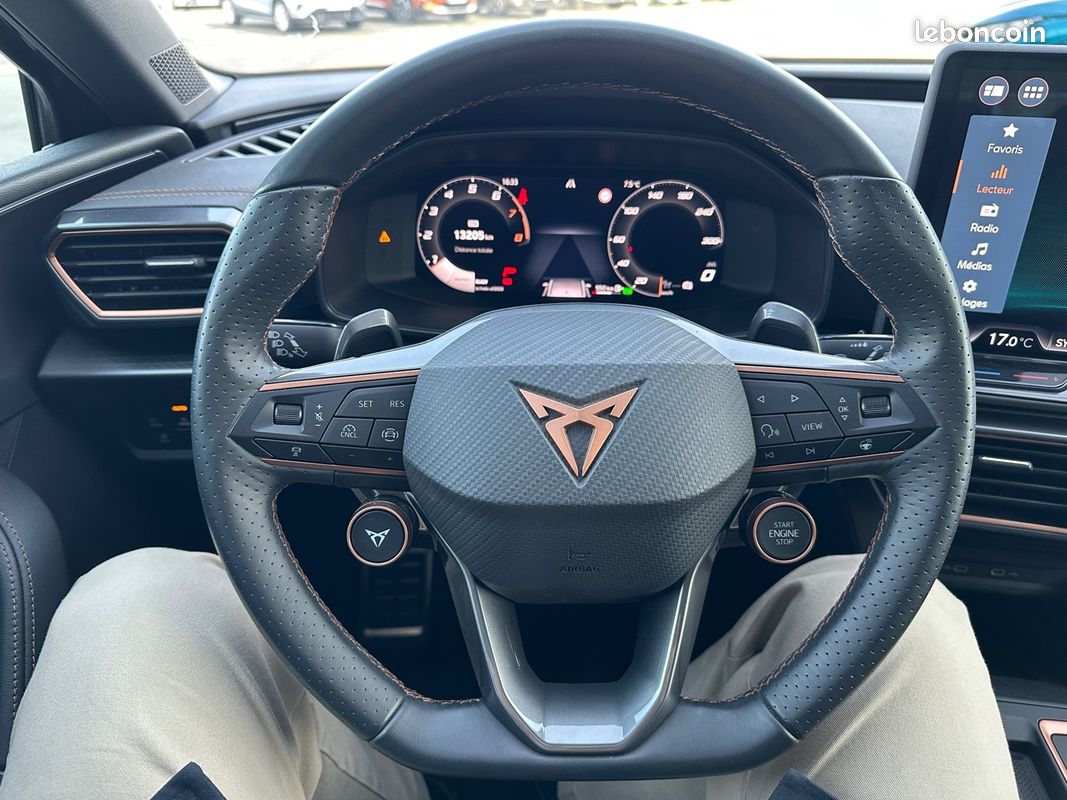 Cupra LEON ST 1.5 ETSI HYBRID 150CH V DSG7 (image 6)
