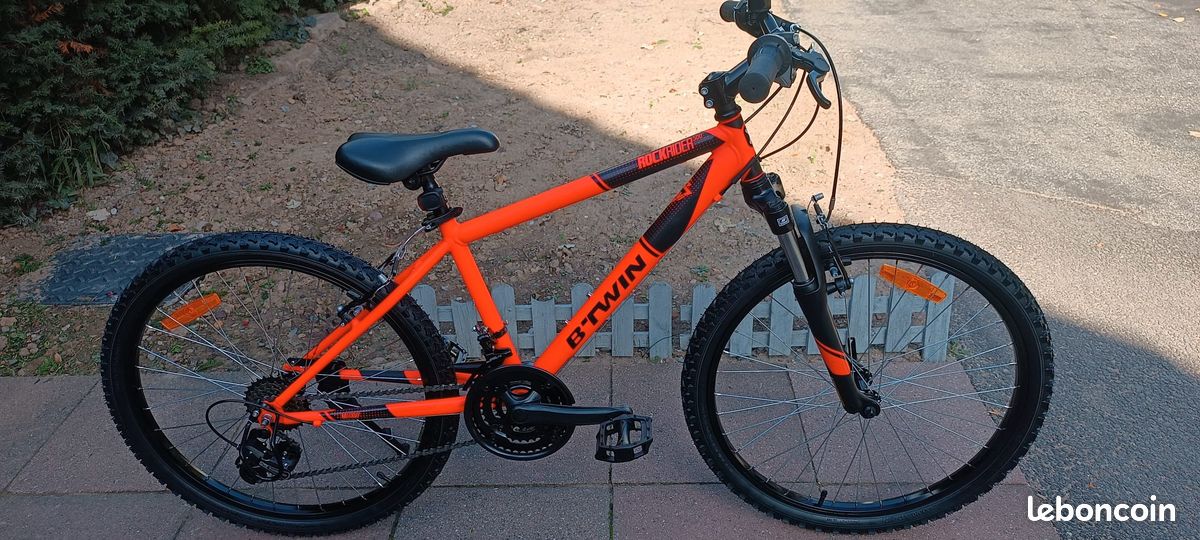 Vtt 24 pouces garçon B'twin orange fluo Vélos