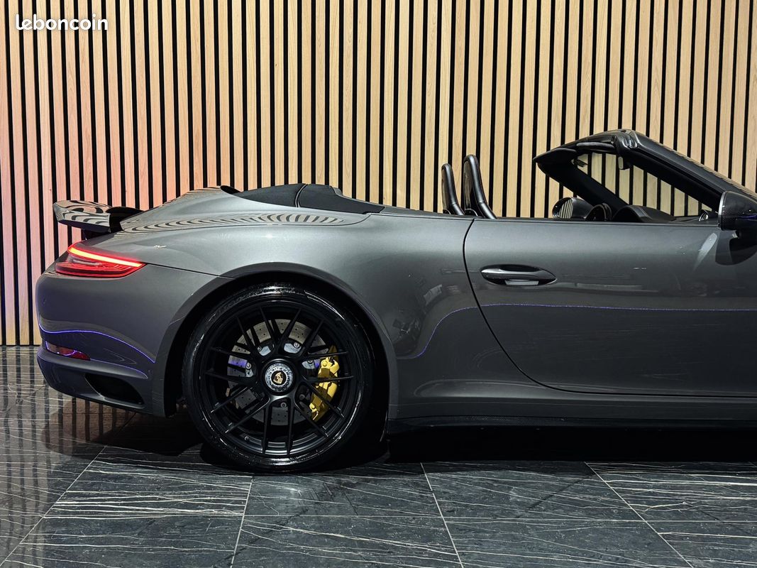 PORSCHE 911 CABRIOLET 991 (2) CARRERA 4 GTS Cabriolet 3.0 450 PDK 56KE D\'OPTIONS IMMAT FRANCE SUIVI PORSCHE (image 17)
