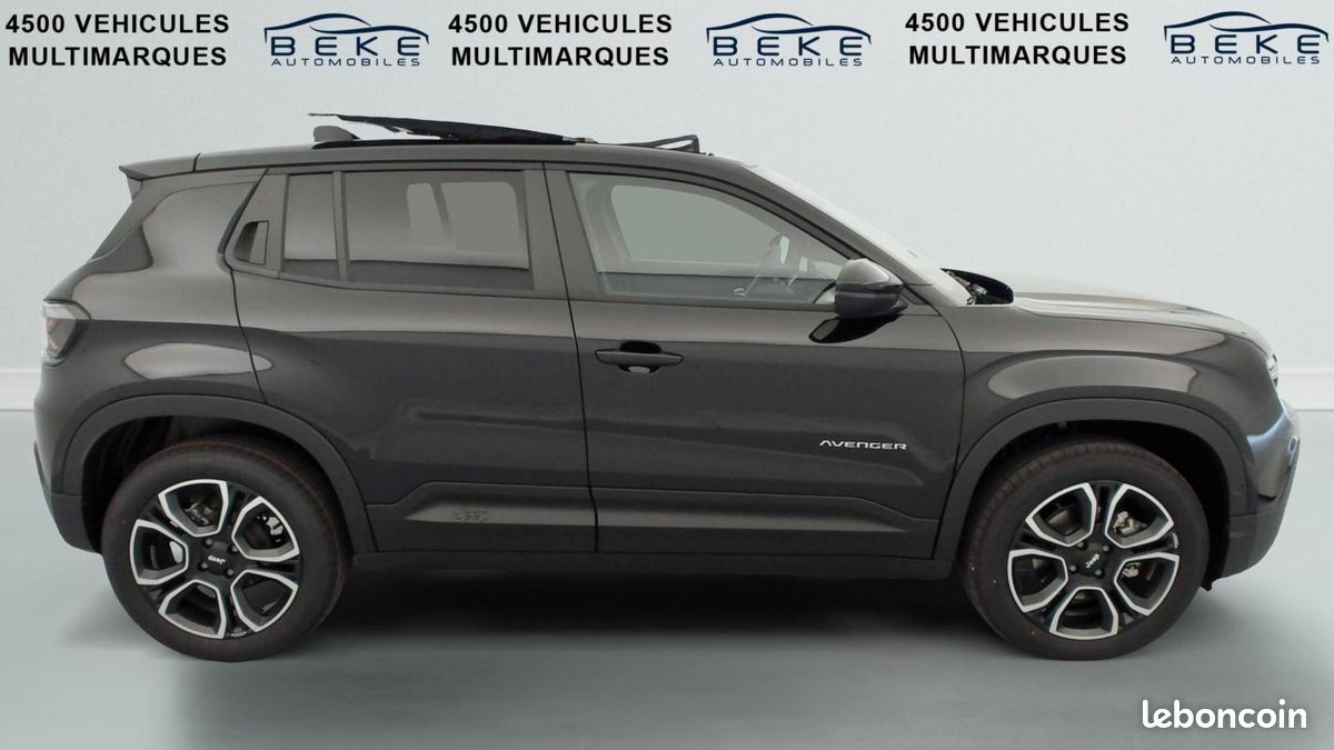 Jeep Avenger 1.2 Turbo T3 110 ch e-Hybrid BVR6 Summit (image 8)