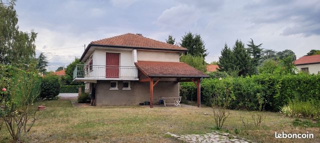 Maison 5 pièces 111 m² · à Rillieux-la-Pape · 111 m² · 415 000 €