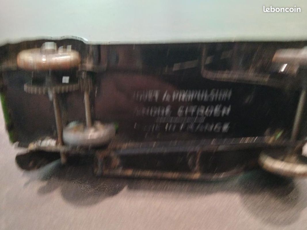 Vente aux enchères - LES JOUETS CITROEN (Paris 1930) Coupé B14 en tôle laquée deux to... - Paul