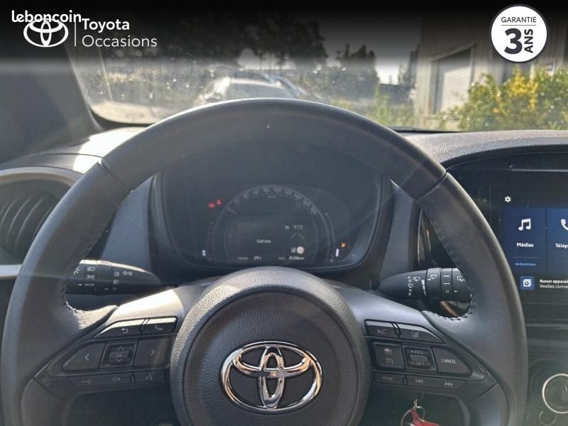 Toyota Aygo X 1.0 VVT-i 72ch Design MY23 (image 13)