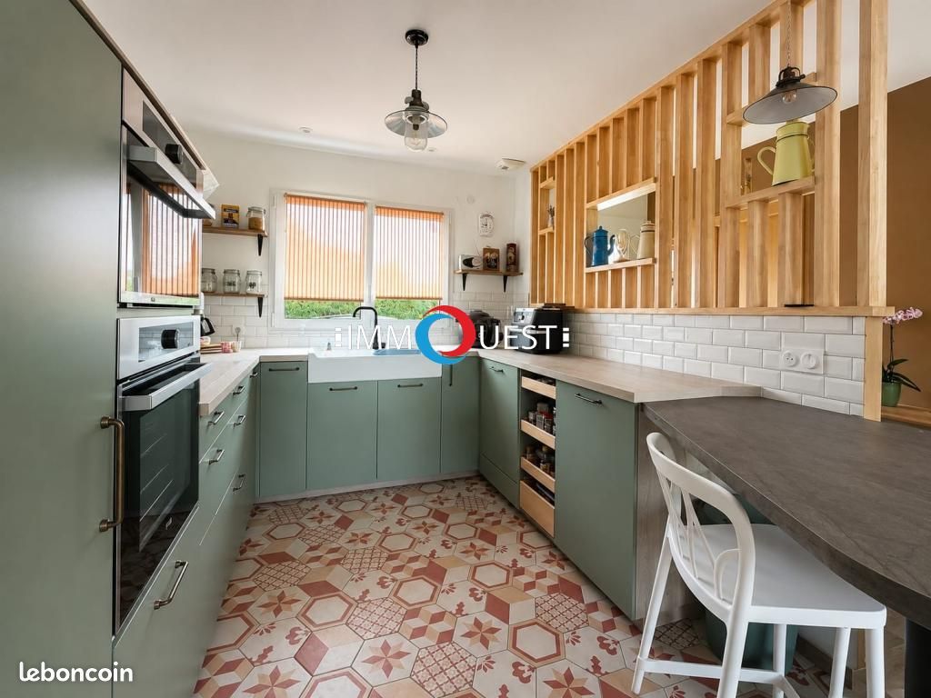 Maison 5 pièces 88 m² · à Menneville · 88 m² · 265 000 €