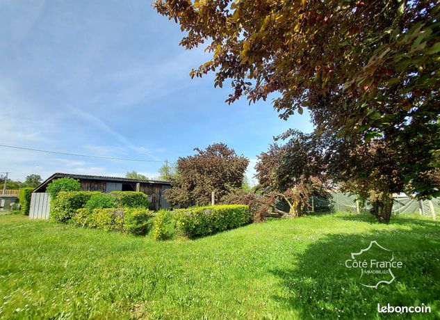 Terrain 883 m² Préchac