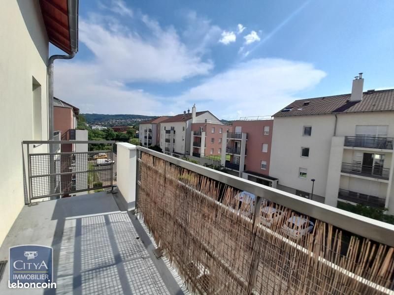 Appartement a louer bourgoin-jallieu - 2 pièce(s) - 43 m2 - Surfyn