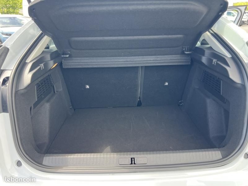 Citroen C4 1.2 Hybride 136ch S&S PLUS Automatique (image 11)