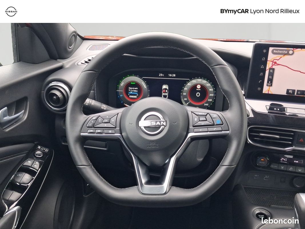 NISSAN Juke HYBRID 143 Tekna (image 10)