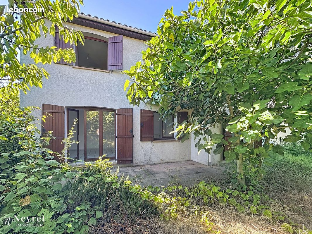 Maison 5 pièces 120 m² · à Saint-Genis-Laval · 120 m² · 420 000 €